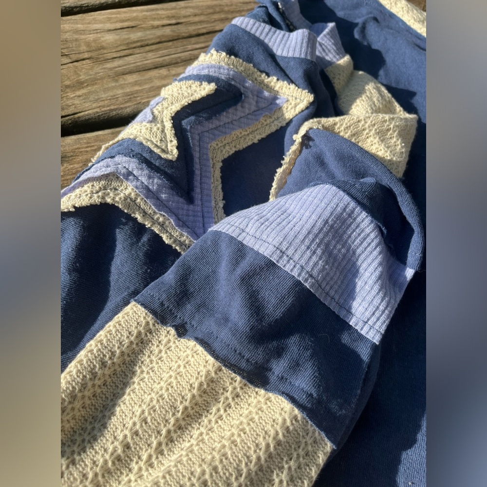 POL Sweater Womens Med Blue & Cream Patchwork Stars Boutique Long Sleeve Top - Picture 2 of 11